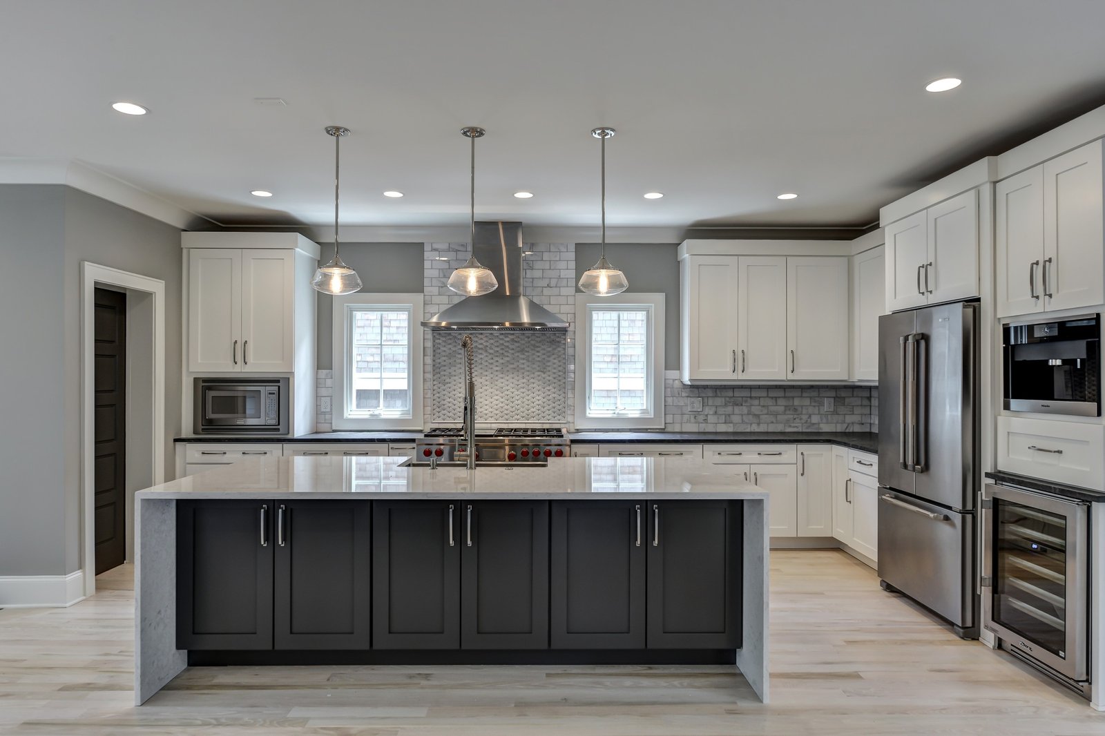 Kitchen unit spraying for various property types