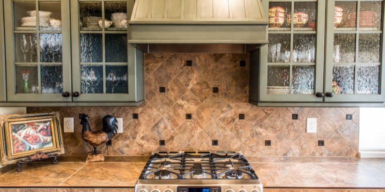 Spray Painting Kitchen Cupboards